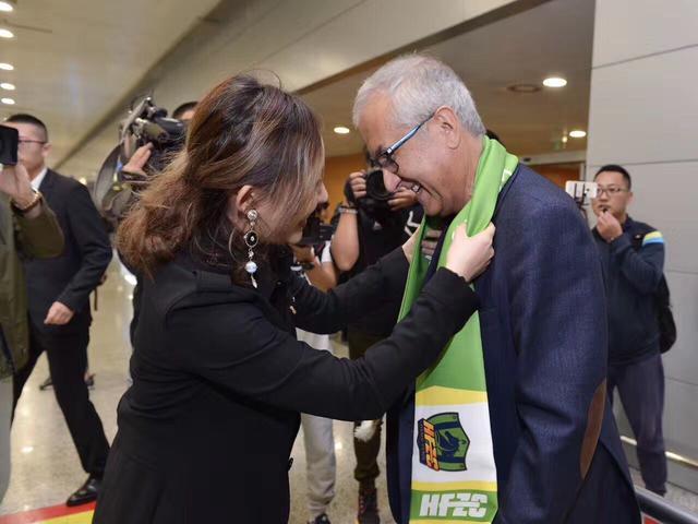 由于该片云集了甄子丹、金城武、汤唯等大牌，剧组 《兔侠之青黎传说》终极海报 武林萌侠笑闹春节 2015-02-03 ”的冒险故事。