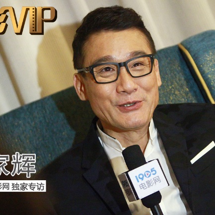 詹妮弗·安妮斯顿否认怀孕传闻 绝口不提朱莉 2008-12-04 詹妮弗·安妮斯顿 近日，在即将上映的影片《马力和我》中担任主角的詹妮弗·安妮斯顿为《娱乐周刊》拍摄封面时接受了记者的采访。